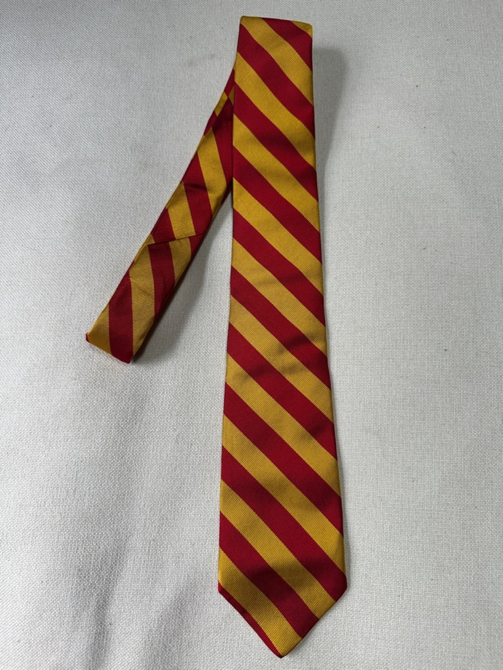 Vintage silk Lands End charter collection red yellow stripe Harry Potter necktie